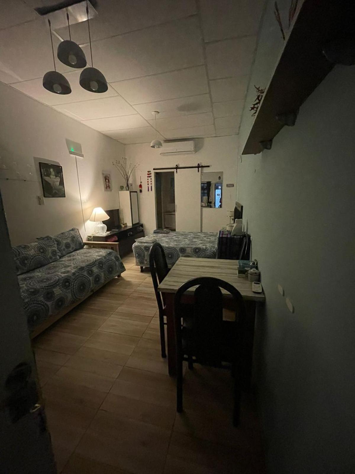 Ferienwohnung Hospedaje 3 Aeropuerto Ezeiza Pet Friendly Tranfer Gratis Desde Y Hacia El Aeropuerto De Ezeiza A 20 Minutos Exterior foto